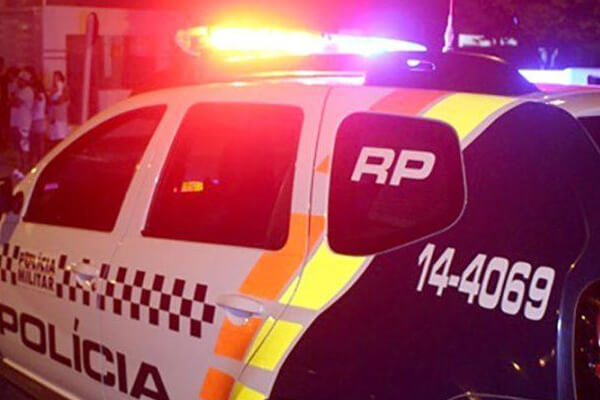 Confusão-em-Cáceres-Homem-é-preso-de-cueca