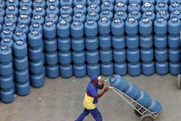 Programa de gás gratuito com voucher será lançado nesta semana