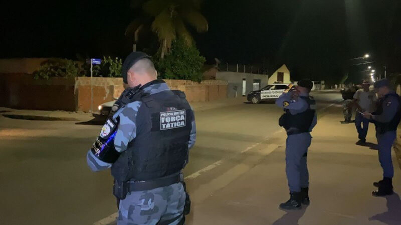 Suspeito-ignora-ordem-de-largar-arma-e-acaba-baleado-1