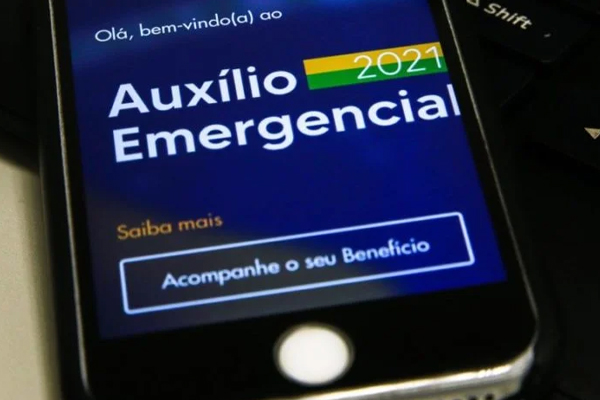 Auxílio Emergencial: 177 mil famílias precisam devolver R$ 478 milhões ao governo