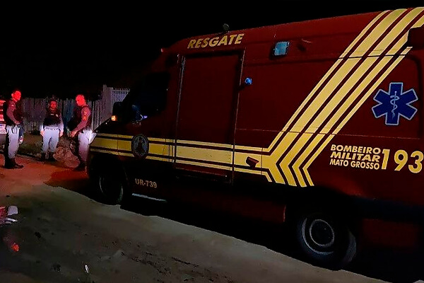 Homem-é-brutalmente-espancado-em-casa-no-bairro