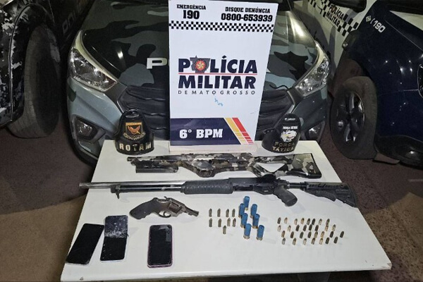 PM-prende-quatro-membros-de-facção-criminosa-com-submetralhadora