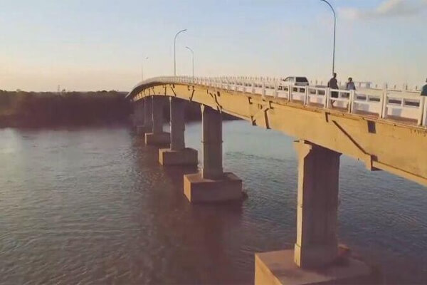 Esgoto-irregular-na-Baía-de-Cáceres-leva-MPF