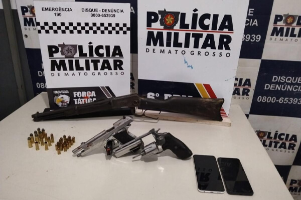 Confronto-com-a-PM-termina-2