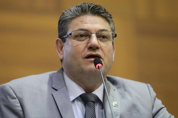 Deputado-afirma-que-ganhou-obra-do-governo