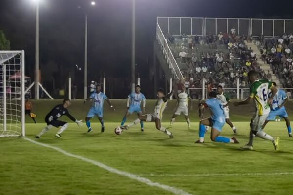 Cacerense-abre-o-placar-mas-perde-para-Uirapuru