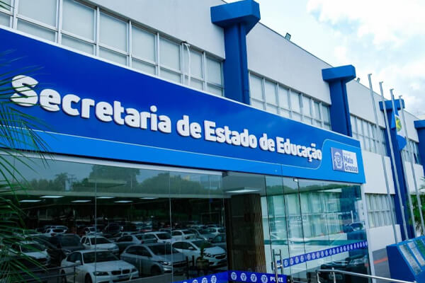 Estado-anuncia-convocação-de-mais-370-professores