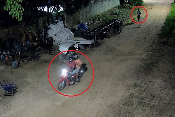 Vídeo-mostram-atirador-disparando-se-escondendo