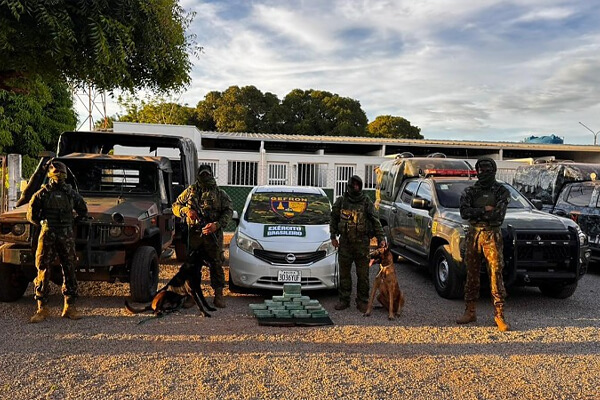 Taxista-boliviana-é-presa-em-Cáceres