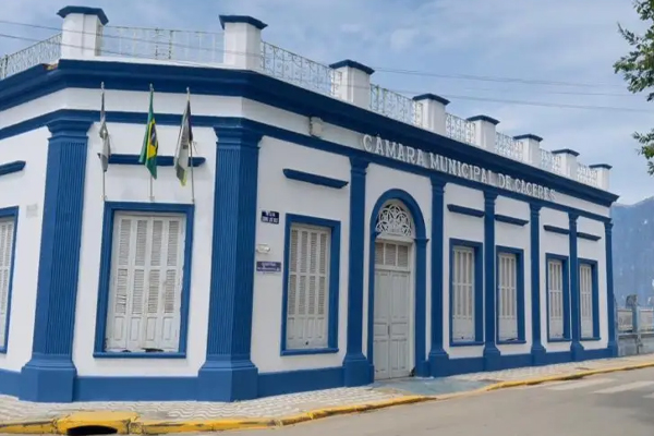 Câmara-de-Cáceres-libera-home-office