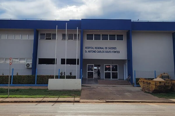 Hospital-Regional-de-Cáceres-abre-152-vagas